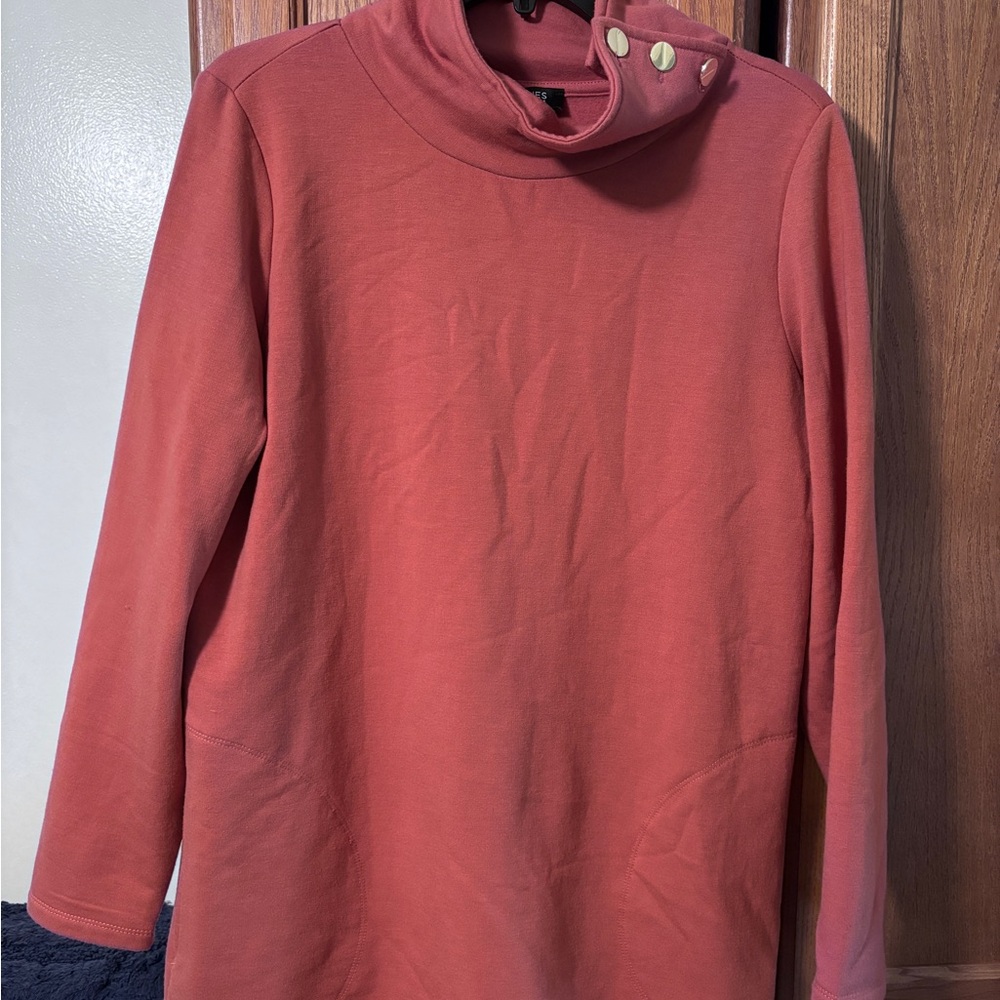 Jones New York Coral Buttoned Tunic size Medium